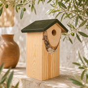 Birdhouse chalet in beech