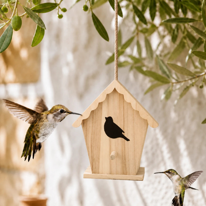 Birdhouse in wood light with roof scalloped
