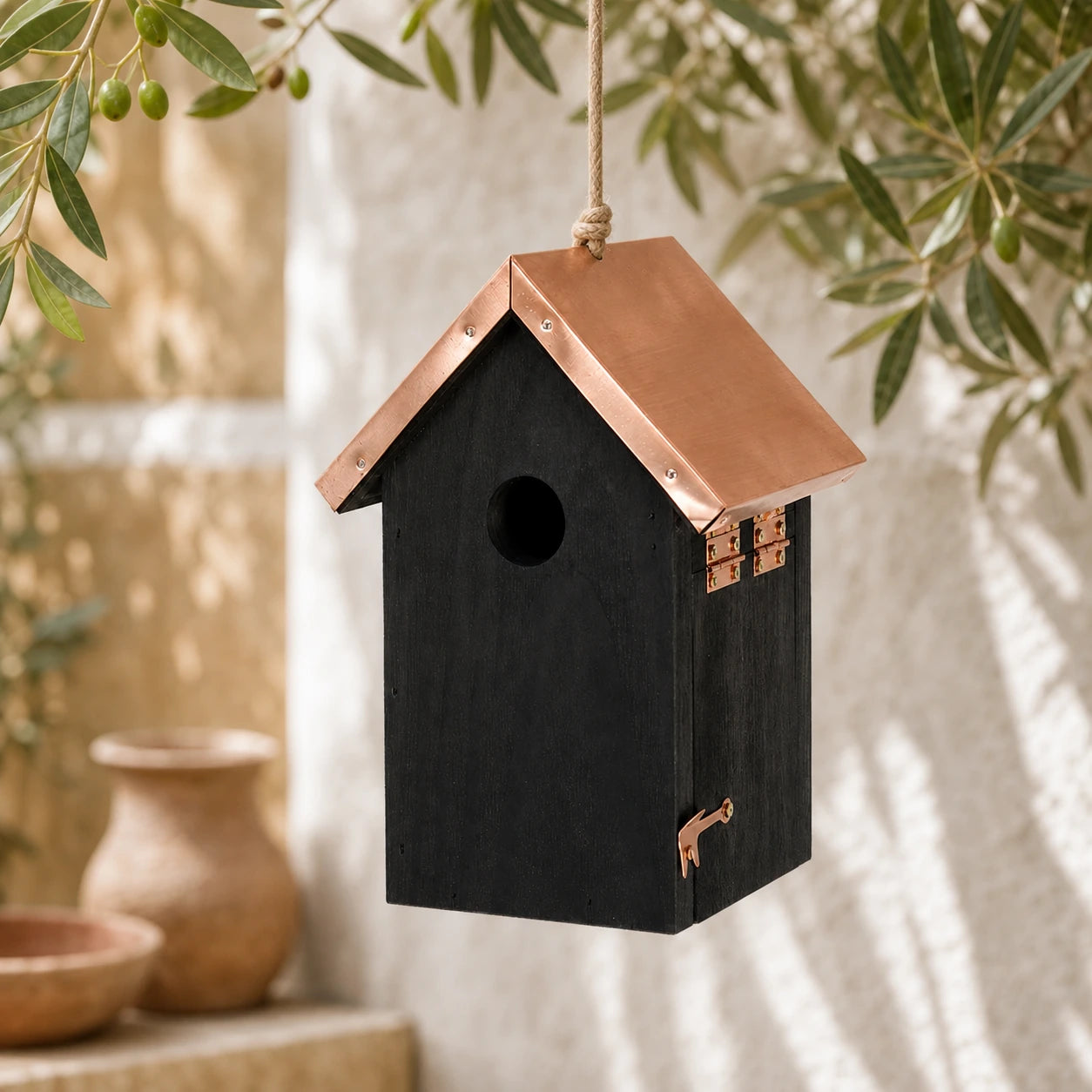 Birdhouse black compact with roof copper