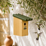 Birdhouse minimalist in wood