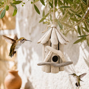Small birdhouse in driftwood