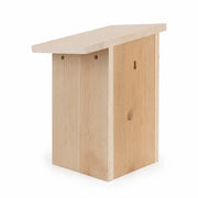 Birdhouse in wood light with front grooved — photo 3