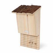 Bat box with roof in bark — photo 3